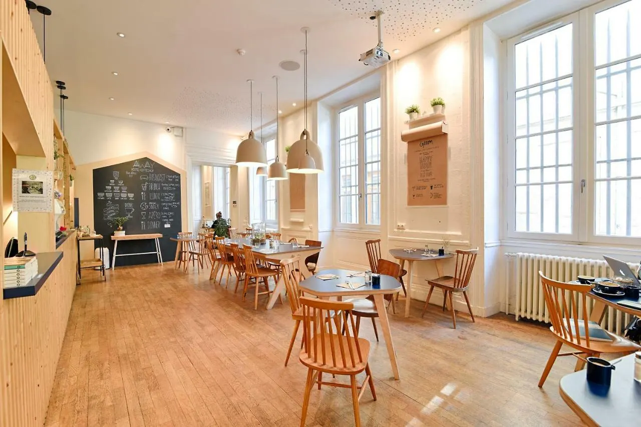 Slo Hostel Lyon Les Pentes (Adults Only)